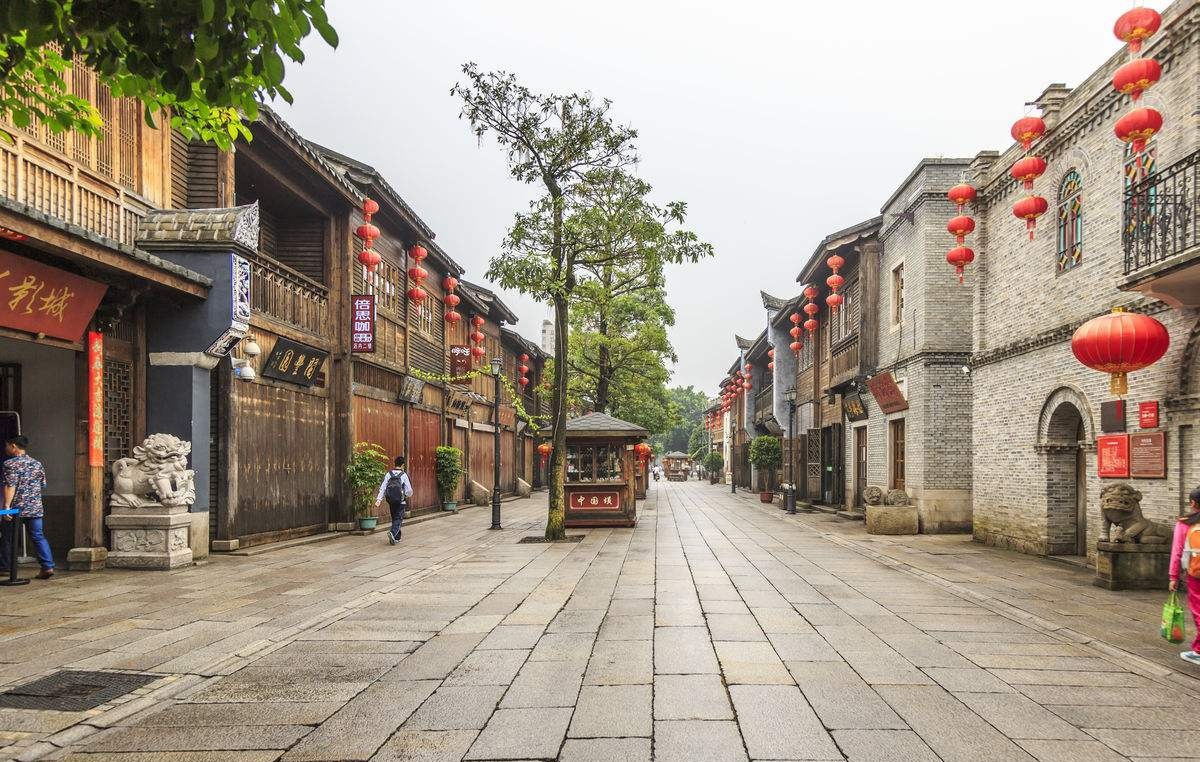 中国造钟第一省：一年造1.1亿只钟占全国84%，钟产量达广东近10倍