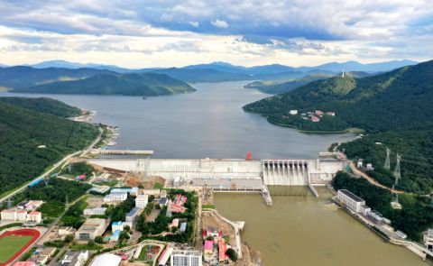  我国@我国第一座水电站重建工程首台机组投产发电