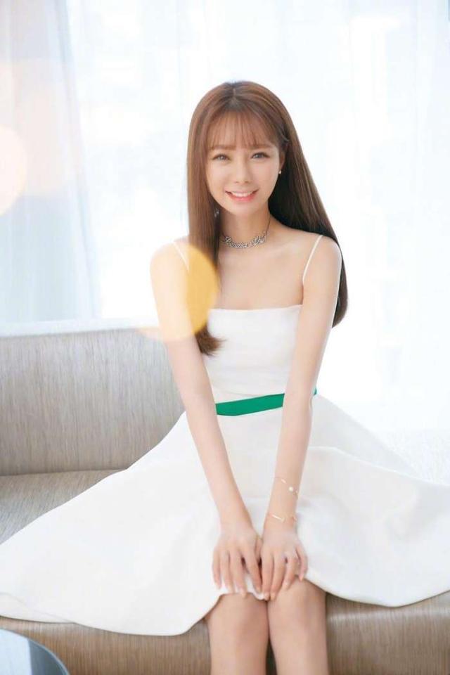 这还是沈梦辰吗？面部僵硬变鹰钩鼻，网友：再怎么整也做不了一姐