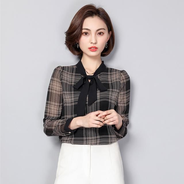 优雅的秋季小衫，这个时节就穿它，清新优雅，美到连自己都认不出