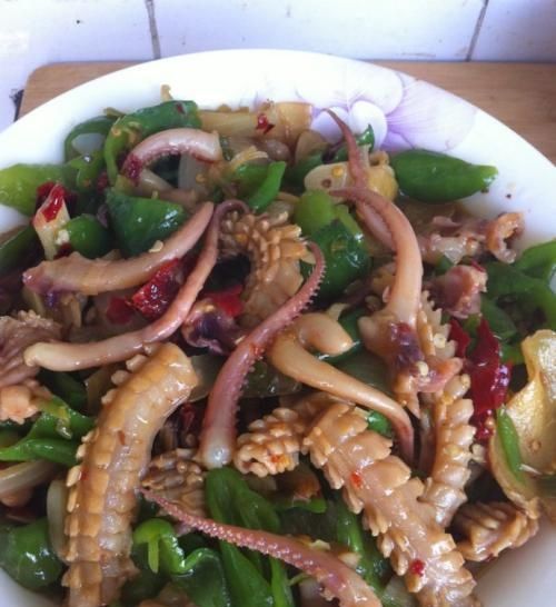  「美味」精致生活美食不可少，带你享受鱿鱼美味，让你爱上海鲜美食！