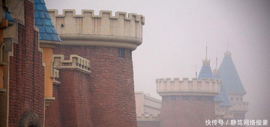 中国最大的烂尾楼, 千亩田地荒废14年, 号称世界最大的城堡废墟