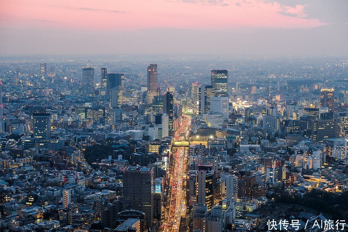 亚洲排名第一的城市，真的有那么发达吗？看完真心服气！