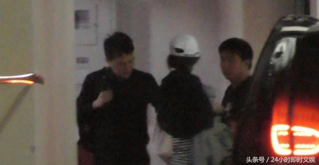 赵丽颖小腹微凸怀孕，孩子的爸是他？谣言止于智者，勿害赵丽颖