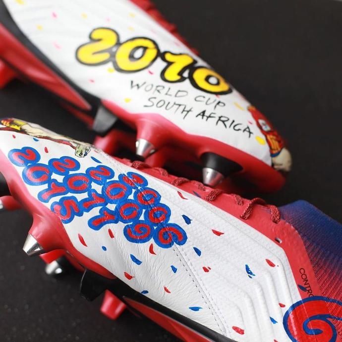  『打造』Pete郑为哈维打造定制款adidas Predator 18.1足球鞋