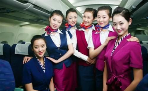  「空姐」空姐工资一般能有多少？
