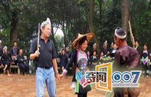 中国最后的枪手部落,随身携带枪支,还得到公安局许可!