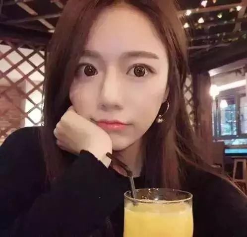 那些素颜比化妆丑n倍，全靠化妆撑起来的网红！