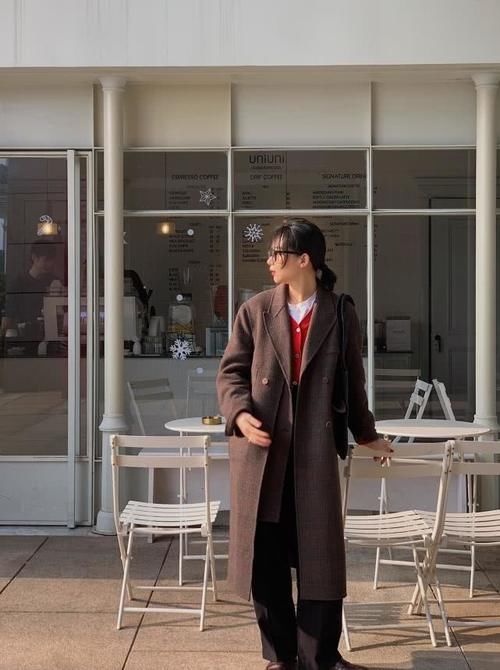  『实用』叠穿太难？和博主Livec_董小姐学初春叠穿公式法，实用又时尚