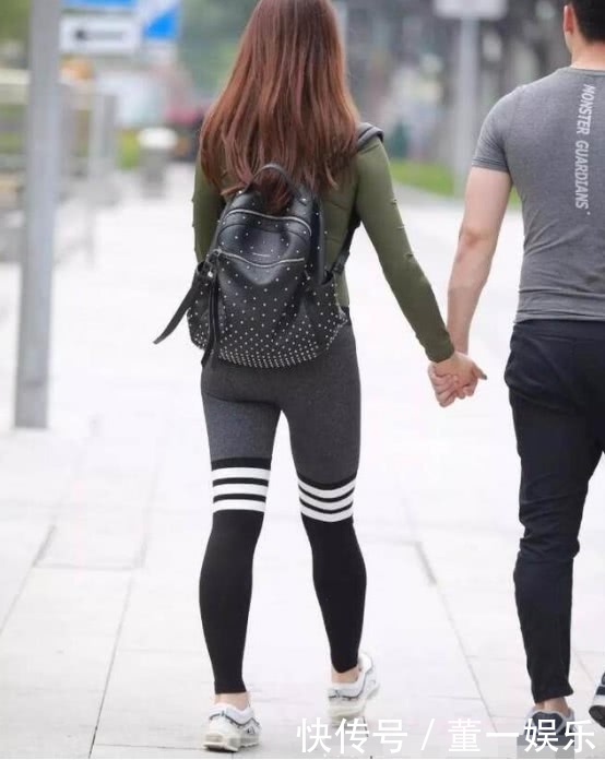 小姐姐条纹打底裤，个性又美丽，青春又迷人！