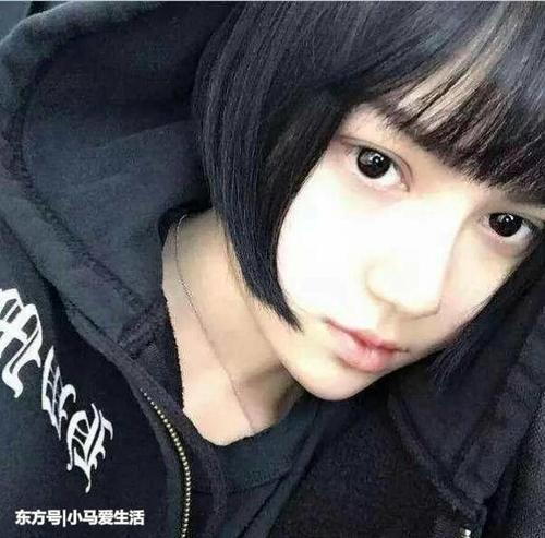 中国的真人芭比完胜外国，没想到素颜却美成这样