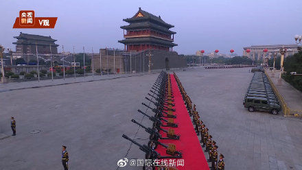  #护卫队#这是清晨五、六点钟的北京