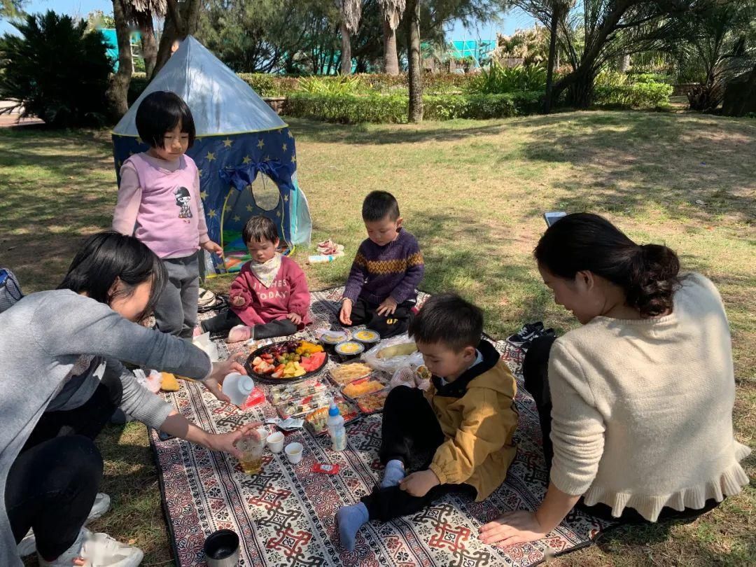  『中驰山庄』春天去哪溜达？我只知道东山很美了……