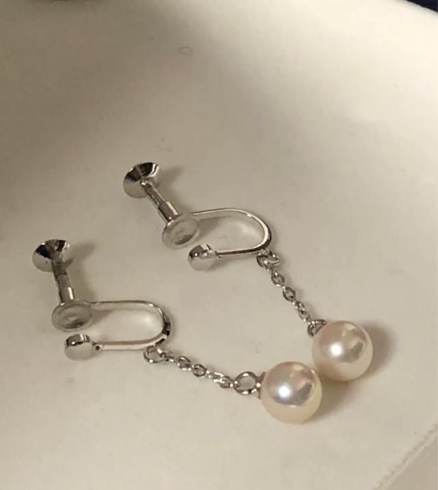  『牌子』准备去日本买珍珠首饰,不想把钱浪费在牌子上,怎么办?