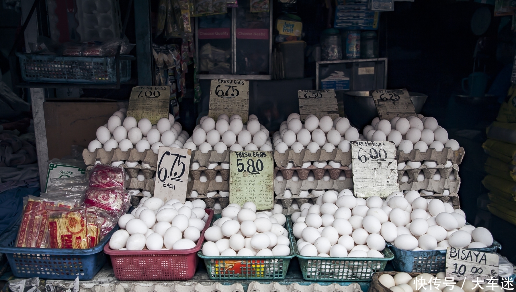 中国游客到菲律宾先逛菜市场,竟然发现还有光碟店
