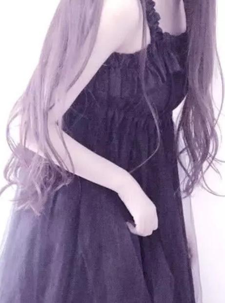 杨清柠深夜狂秀身材表白王乐乐，却因这个部位被网友吐槽：对A还