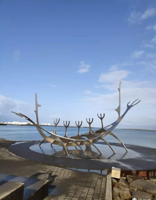 冰岛这么奇葩的国度，怎么会有人在那里居住