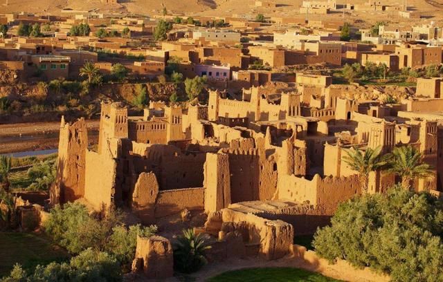 非洲这国家不但没有黑人，满大街都是混血女！而且还对中国免签