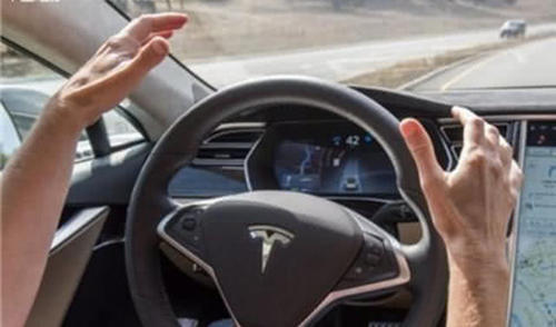 离职4S店员工透露：车上最没用的4个配置！专门忽悠不懂车的！