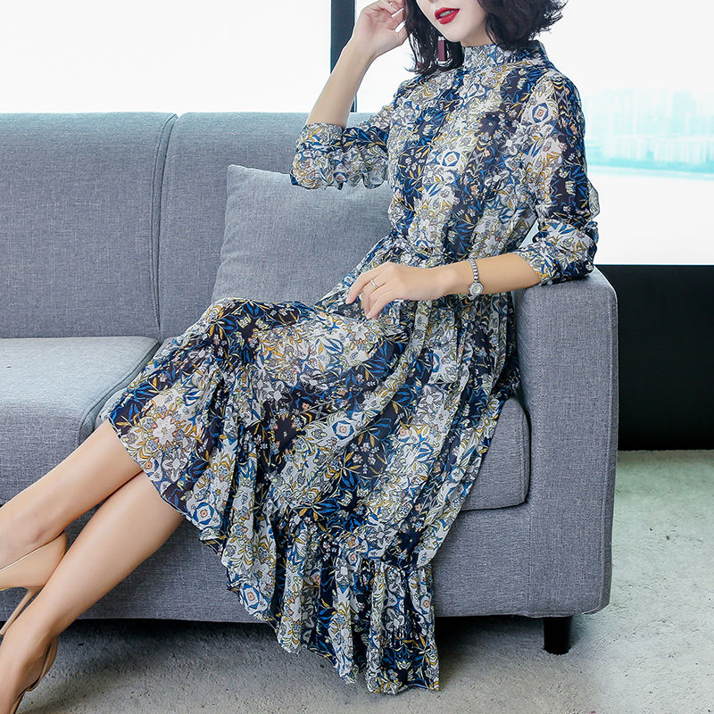 火了火了，6070后专属连衣裙，甜美不失优雅，简直碾压00后