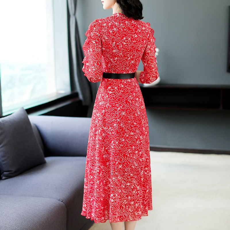 有一种典雅叫旗袍,有一种时尚叫酒红裙,建议6070后妈妈穿