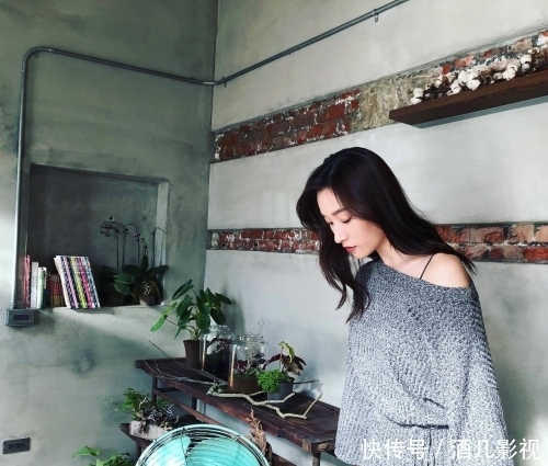  「女生」张馨比的早春温柔系穿搭 是每一个时尚女生都向往的同款