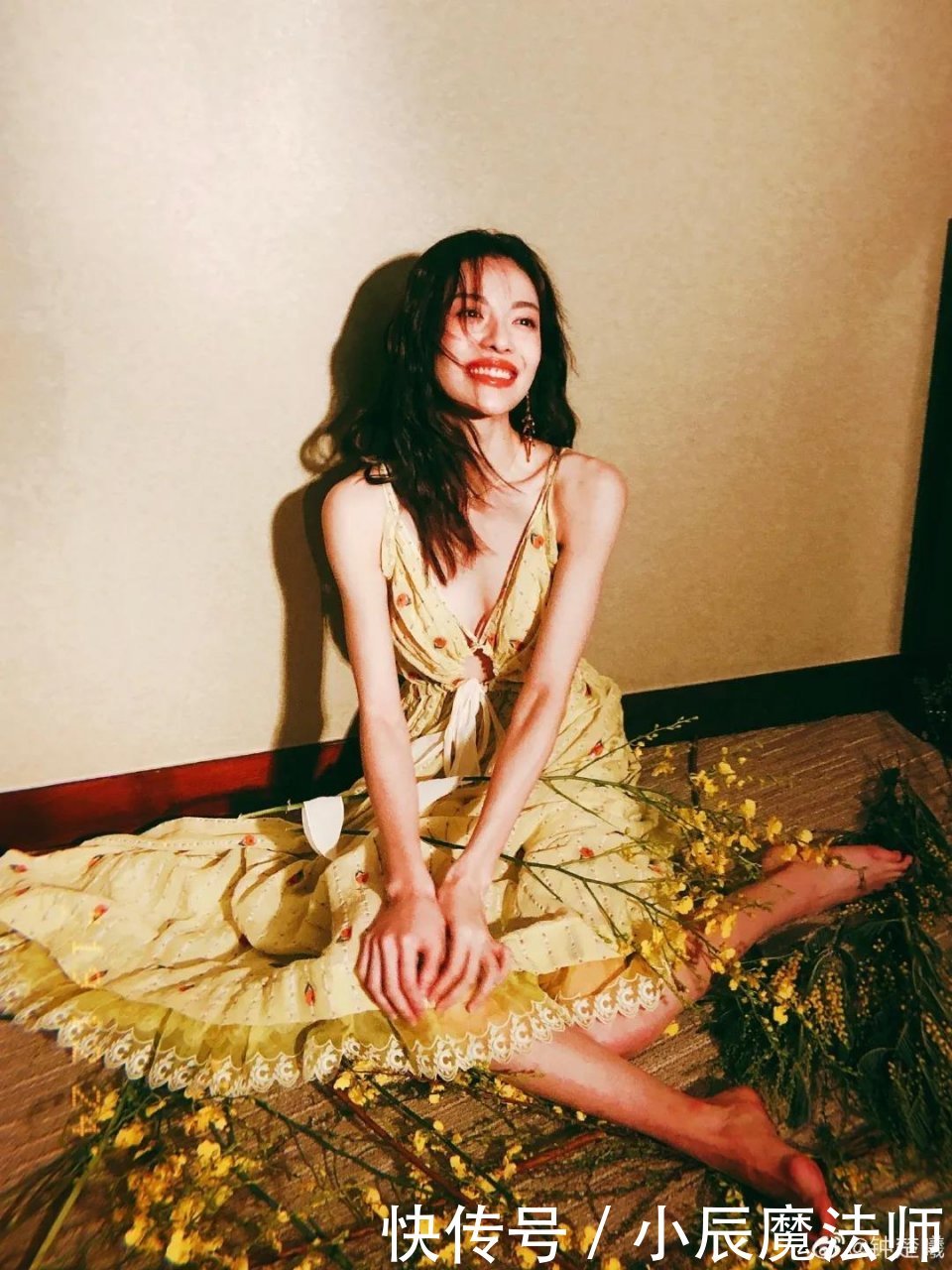 『复古方领』高级又时髦,照着穿回头率200%!