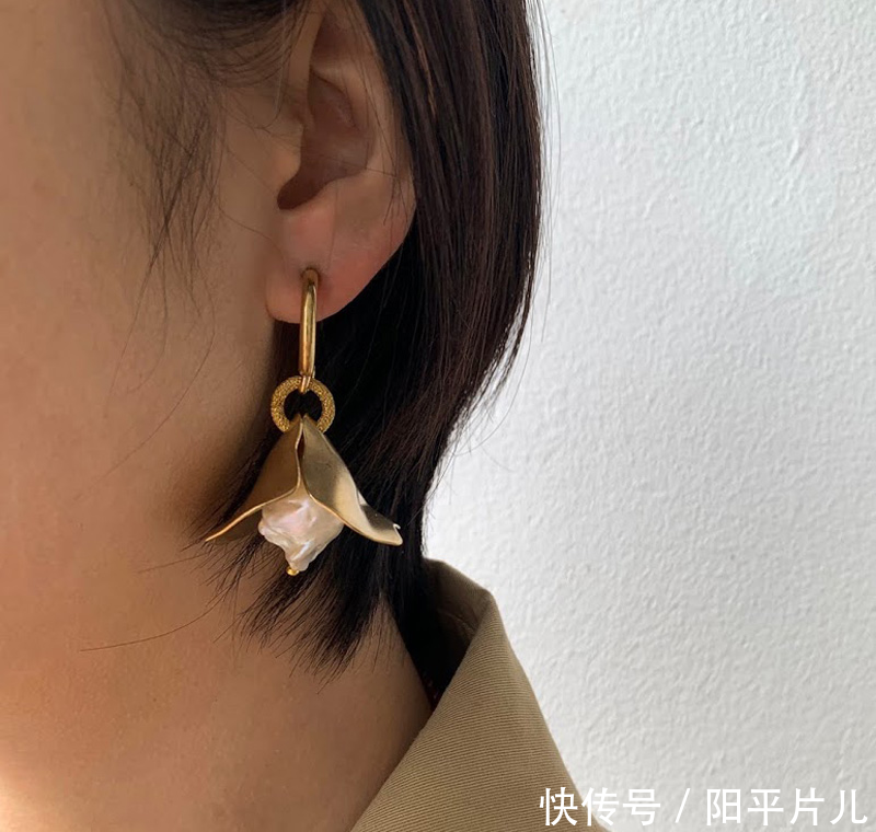 『大胆』大胆轮廓描绘鲜明性格:韩国饰品SCHO,让你简单搭配就很有型