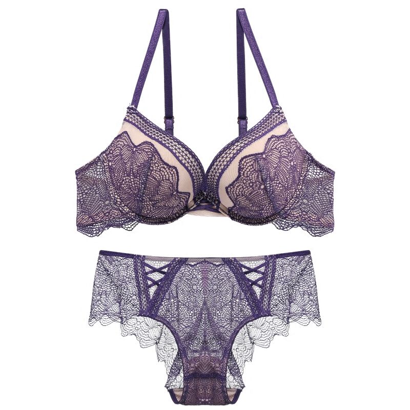 文胸穿对了，胸小女人一样能很有”料“让你直面自己身材更加自信