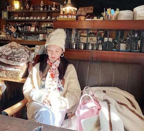  「帽子的搭配」帽子的五种搭配术，每一款都是服装搭配的点睛之笔，这样戴准没错