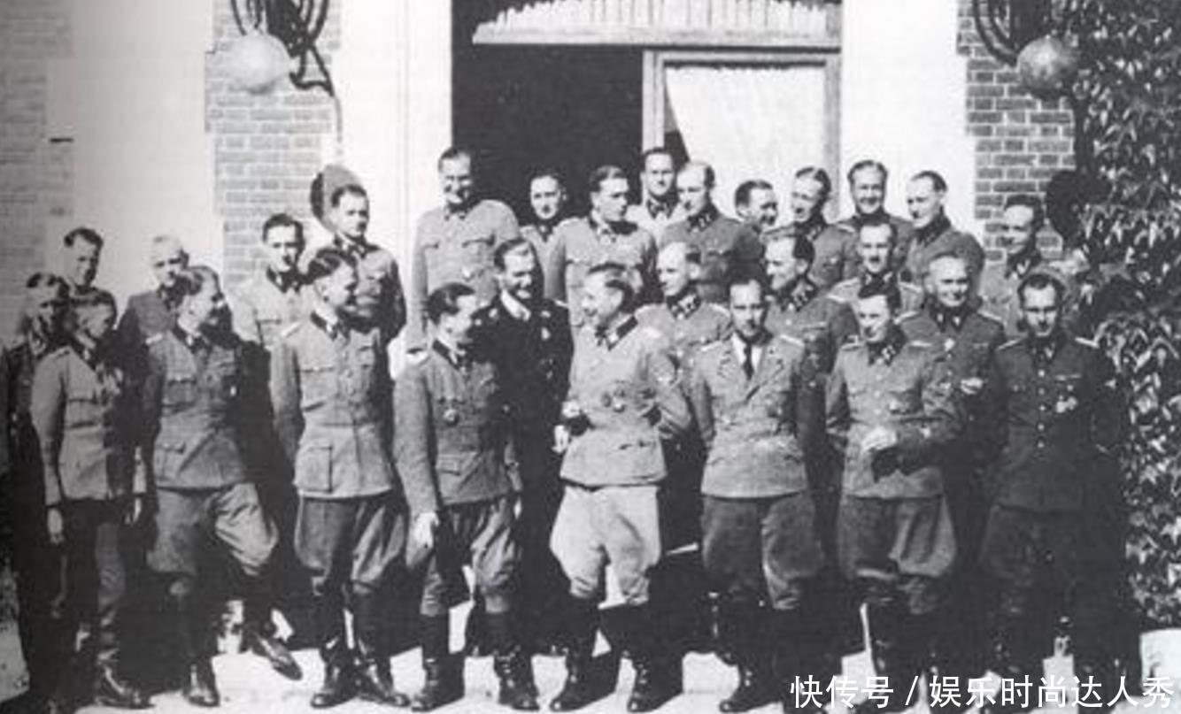 德国党卫军元首团, 一个团敢硬抗苏军一个集团