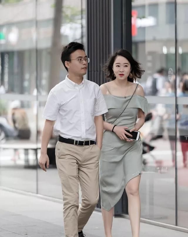  『凸显』小姐姐穿好看的高跟鞋,显身材又凸显气质