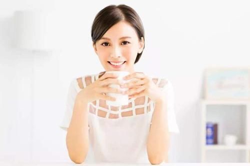  『转身』坚持以下30个变美小细节，能让你从一个普通女孩，转身变成女神