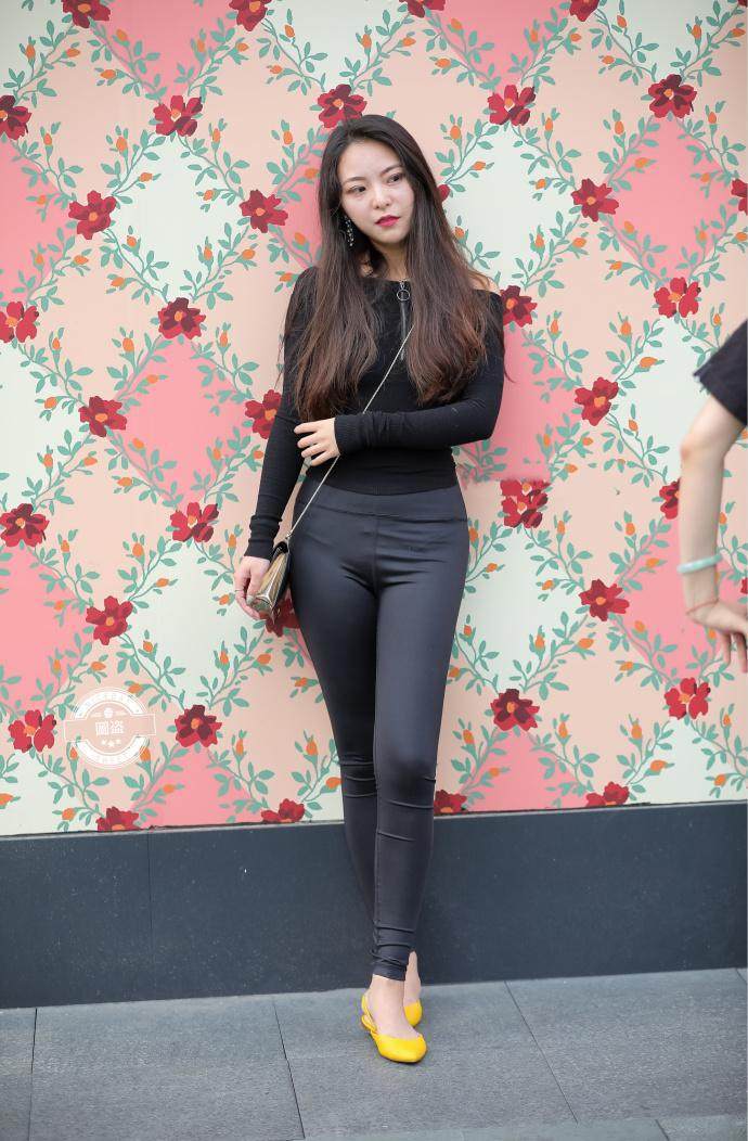 几组黑色系温柔清爽风的搭配LOOK, 有你喜欢的吗?