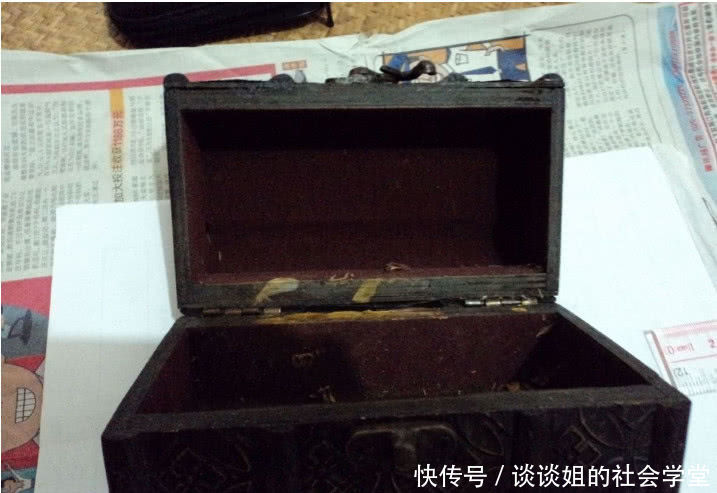  「农民」农村几乎绝迹的老物件，农民都快不认识了，最后一个价