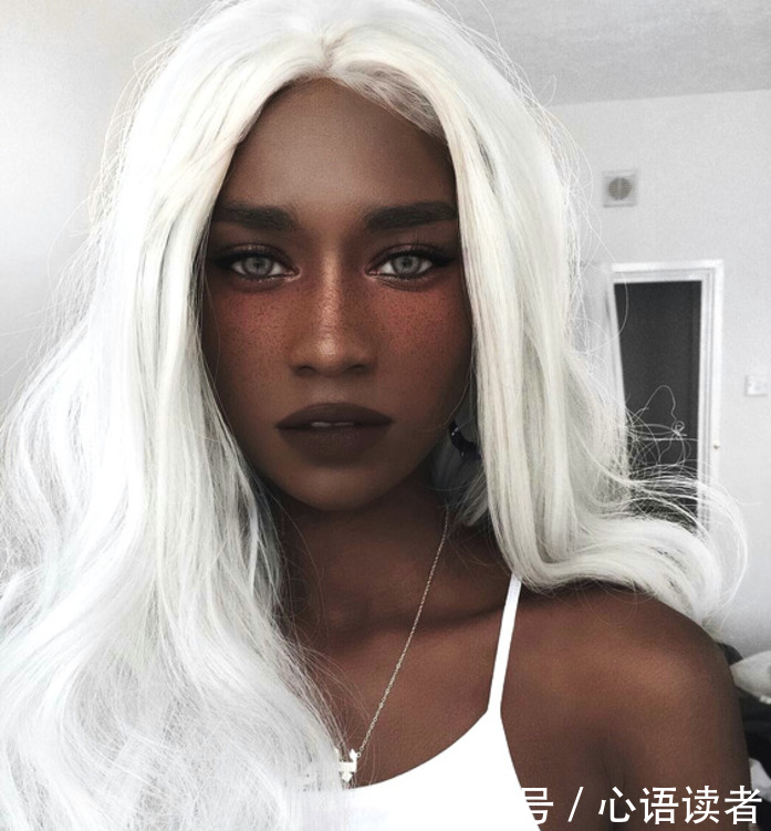  [美女]最美的五个黑人美女，肤色黑又怎样？依然能美到令人心动！