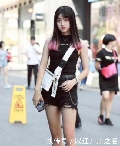  「气质」街拍：温文儒雅的小姐姐，仙女般的气质，让人心动的感觉