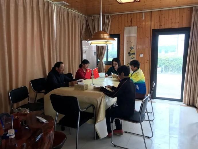 「浓淡」白鹤镇江南村:庭院深深美几许,繁简浓淡总相宜