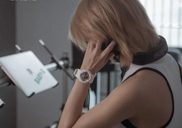  可盐可甜■甜酷女孩必备单品，可盐可甜超有范儿！