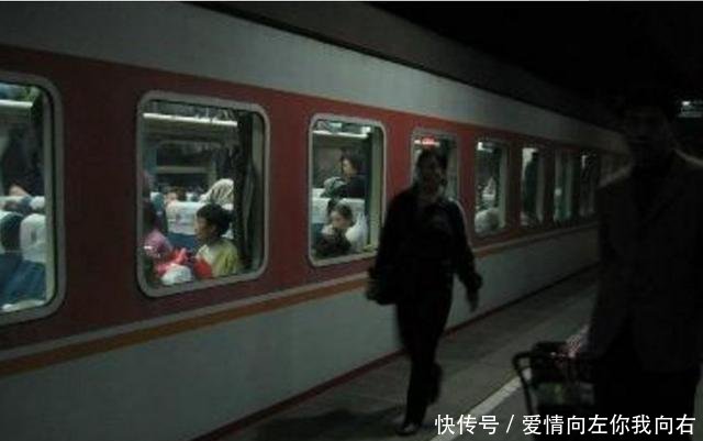  #风景#“火车卧铺”30小时和“高铁”8小时，选哪一个比较好涨知