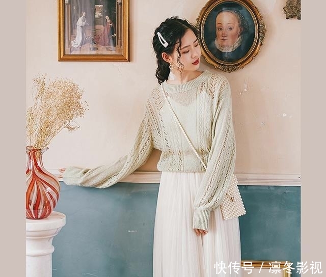 「针织衫」针织衫+半裙=早春气质风穿搭!穿出你的美!