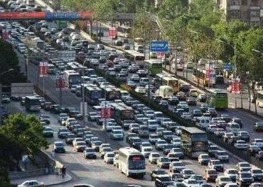 司机都不会晕车，晕车的都是乘客？这其中到底有什么猫腻呢！