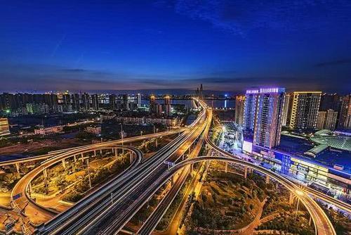 中国最容易“迷路”的3座城市，第一当之无愧，其中有你的家乡吗