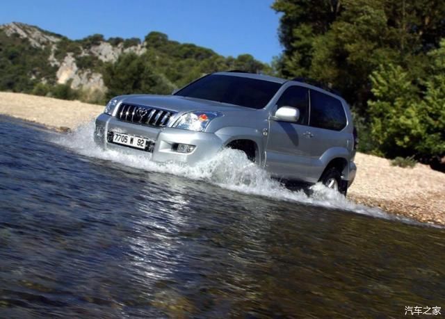  『越野车』全球最硬核的越野车究竟有多硬？