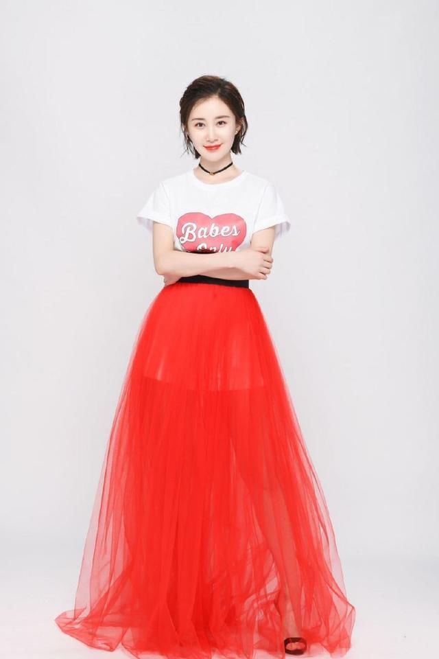 舒畅换了个短发造型，气场十足美到炸，网友：颜值美到新高度