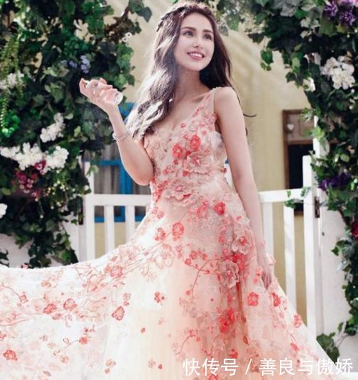 倪妮美腿修长，刘亦菲仙气十足，奚梦瑶水蛇腰长腿迷人