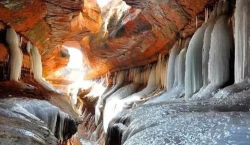  发现■我国一五线小城市，意外发现10亿吨油田，带动当地经济发