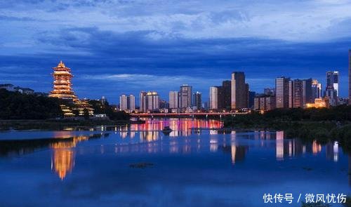 四川的这座城市，增速超过绵阳，甩开南充，德阳将让位省内第三
