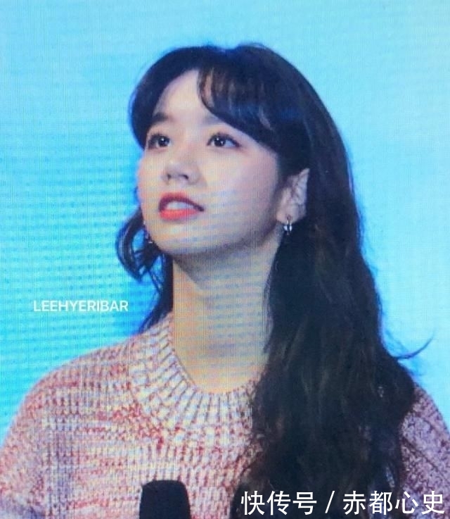  和惠利@Irene和惠利撞衫？女神的两种面貌，你更爱哪一种？