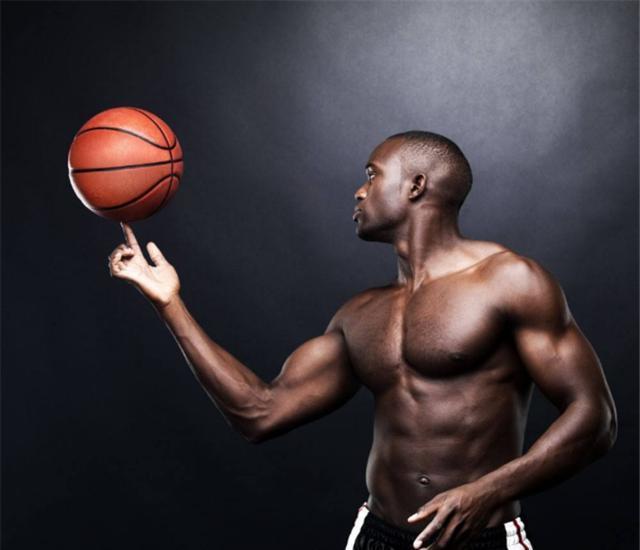 黑人为何喜欢来中国，却不去日韩？留学生说出实情